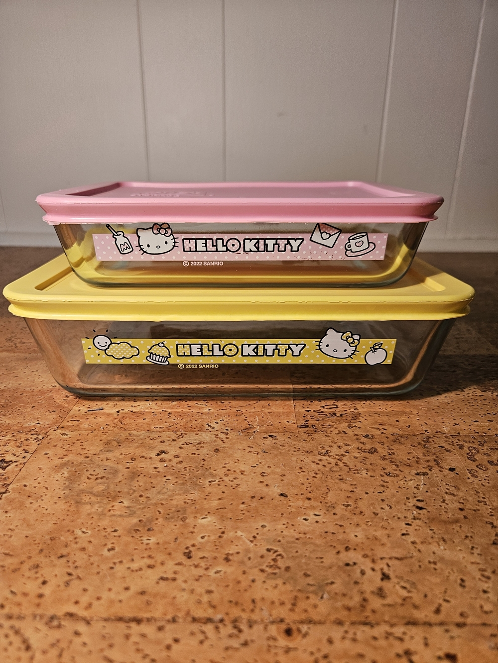 Hello Kitty Pyrex Pink & Yellow Glass Food Storage Set
